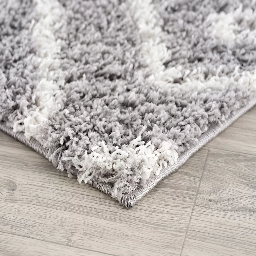 L'baiet Modern Indoor Rectangular Carpet, Pad, Mat Myra Grey Shag 2' X 3' Rug 4 L'baiet Modern Indoor Rectangular Carpet, Pad, Mat Myra Grey Shag 2' X 3' Rug - Image 4